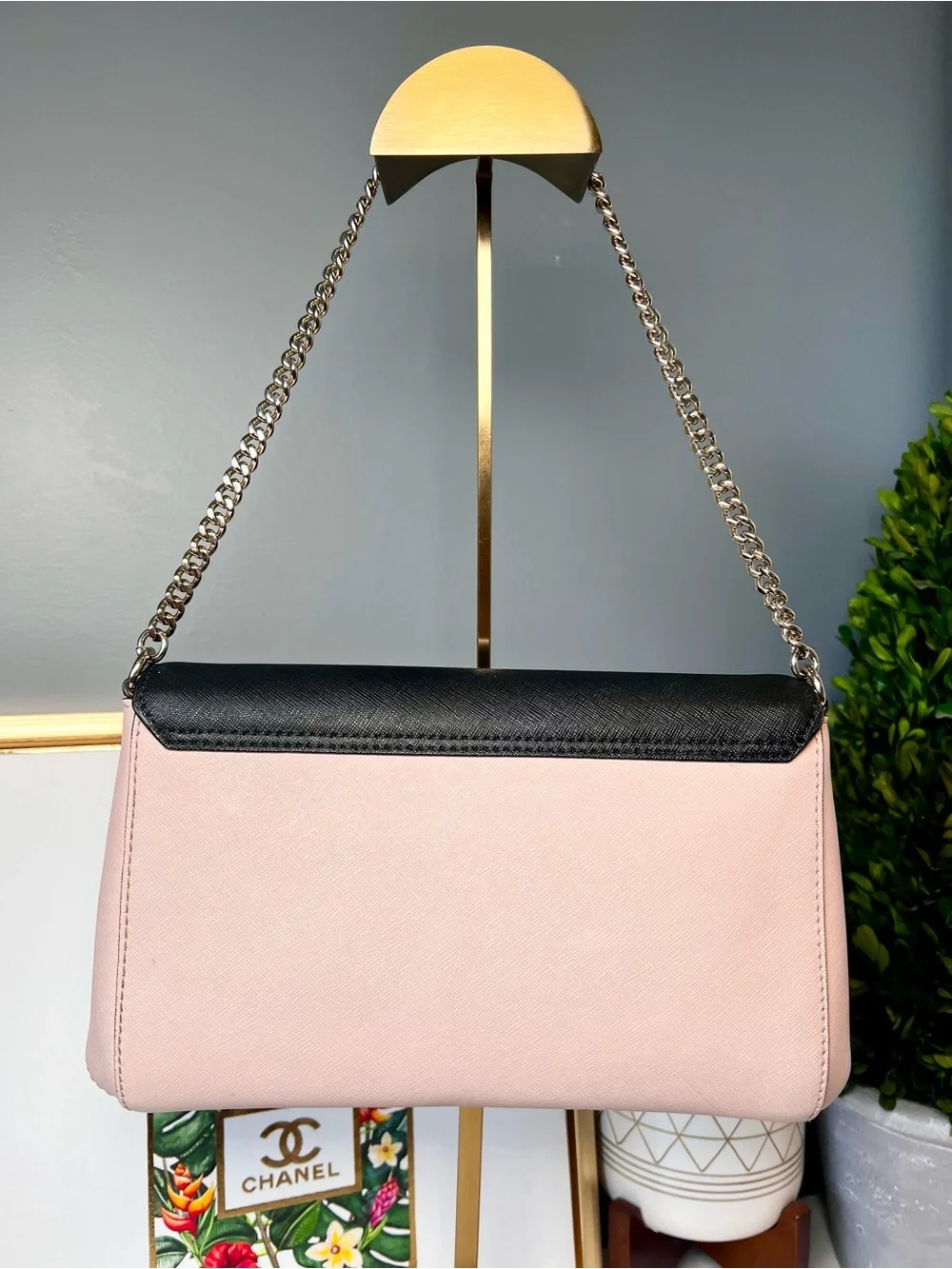 Kate Spade New York Black Blush Saffiano Leather Chain Shoulder Handbag Purse